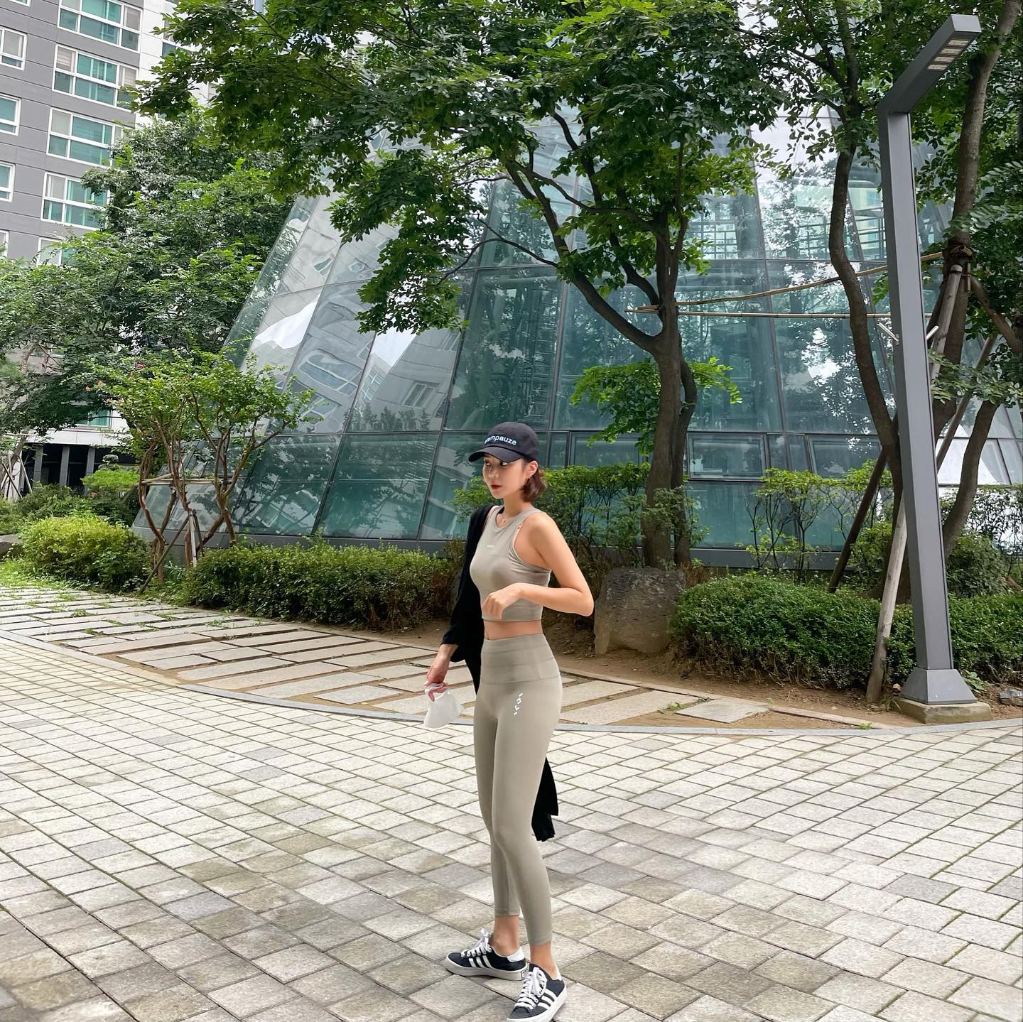 CLAMOA influencer campaign content — yelilly_1781588116683