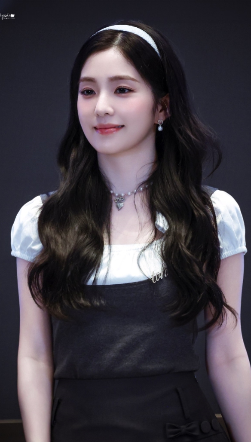 CLAMOA celebrity seeding archive — 레드벨벳 아이린