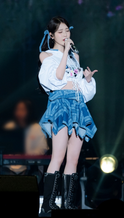 CLAMOA celebrity seeding archive — 아이유2