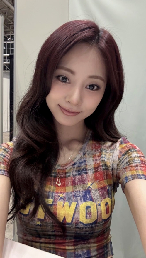 CLAMOA celebrity seeding archive — 트와이스 쯔위