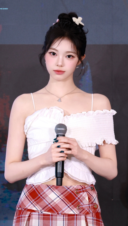 CLAMOA celebrity seeding archive — 하츠투하츠 이안