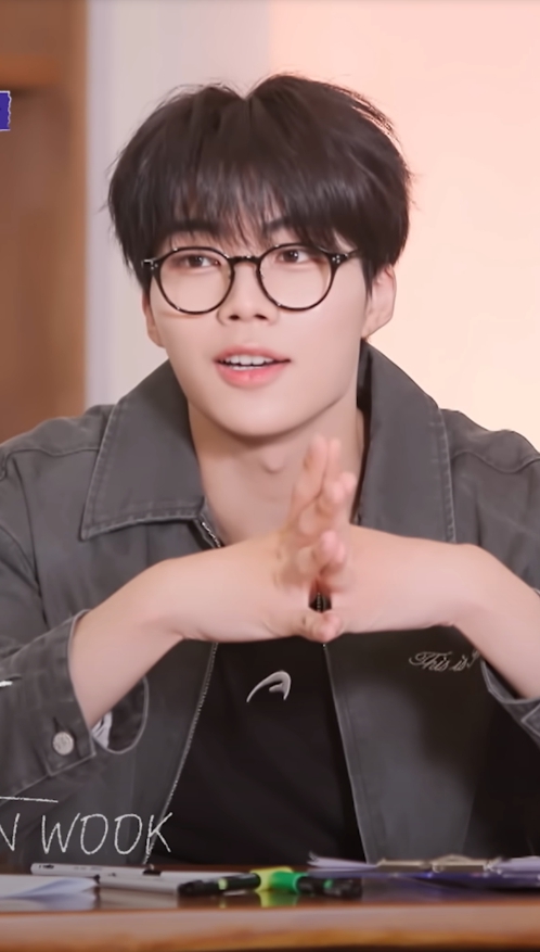 CLAMOA celebrity seeding archive — 제로베이스원 박건욱