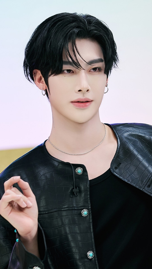 CLAMOA celebrity seeding archive — 제로베이스원 리키