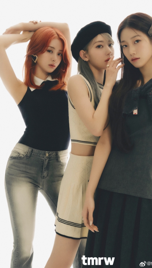 CLAMOA celebrity seeding archive — 르세라핌 허윤진,사쿠라